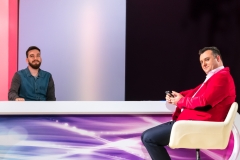 Nicu Bendea (care va juca rolul unui jurnalist) și Ionuț Rusu scenarist și producător al emisiunii Tonik Show.
