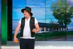 Nicu Bendea jucănd rolul lui Mircea Dinescu.